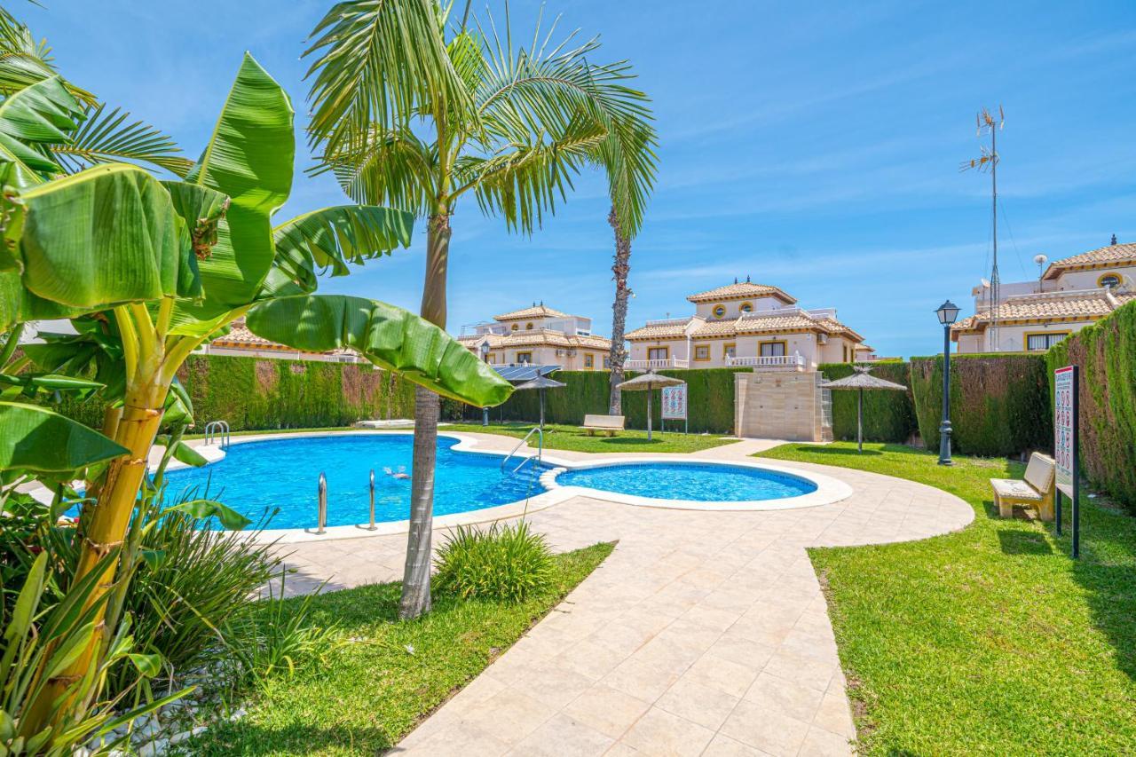 Willa Casa Tima Dehesa de Campoamor  Zewnętrze zdjęcie